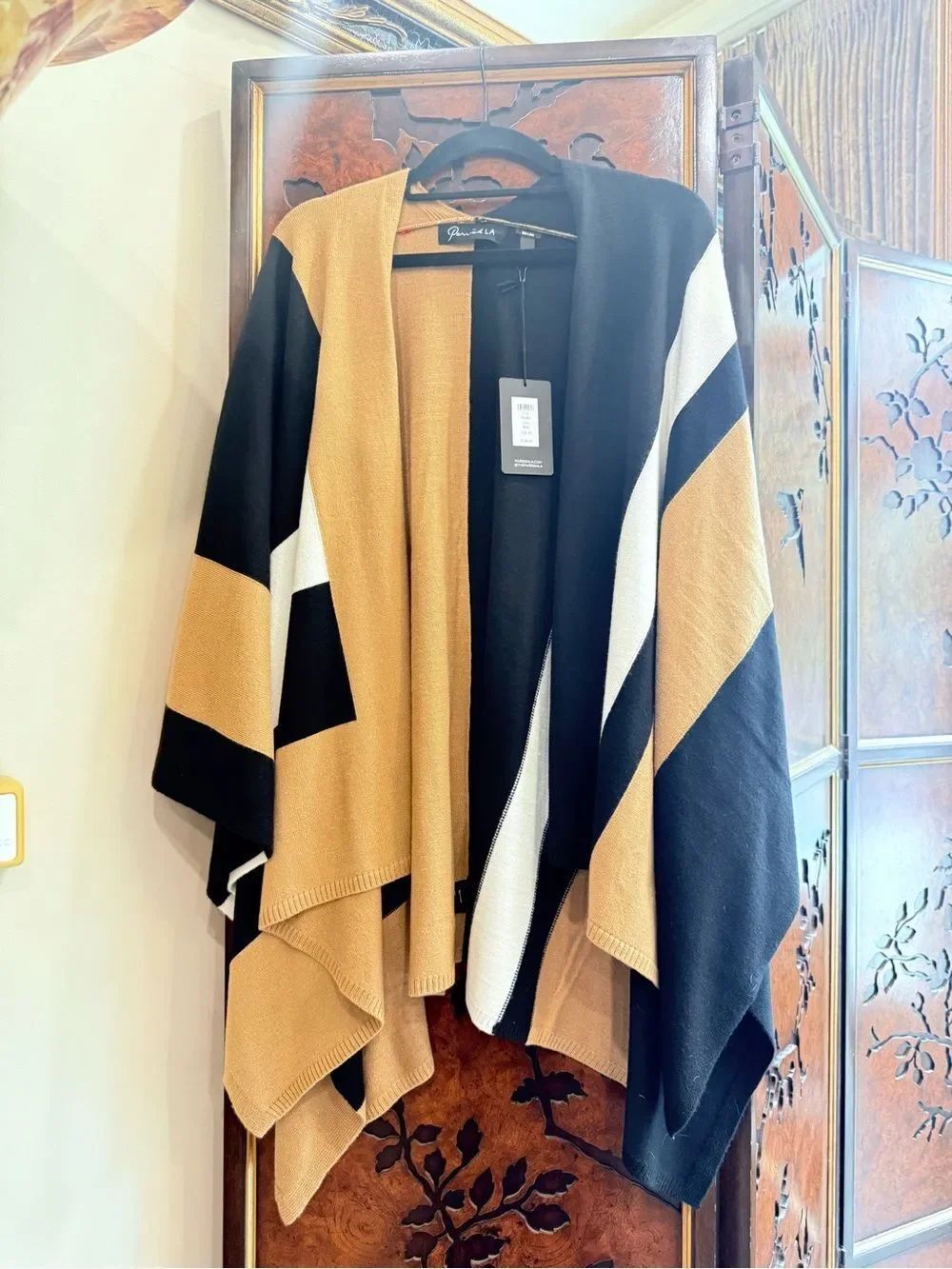Colorblock Open Front Poncho - Black & Camel